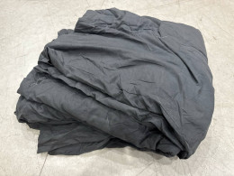 Black duvet 