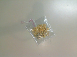 Set of 2 chains with a clover pendant