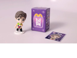 Set of 2 Figure toys TinyTAN BTS Happy Meal toys at McDonald's 