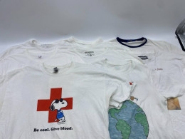 Set of 8 Vintage white short sleeve round neck t-shirt Set of 8 Vintage white short sleeve round neck t-shirt