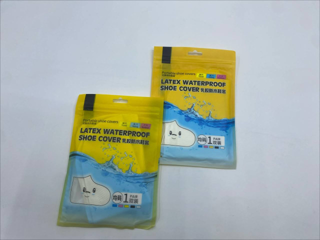 Set of 2 Waterproof latex shoe covers Set of 2 Waterproof latex shoe covers