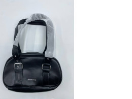 Women's Retro Black Shoulder Bag 