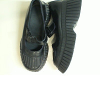 Black women's high platform shoes