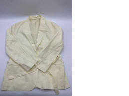 Women's cream-colored coat 
