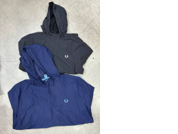 Set of 2  Fred Perry Chaqueta con capucha y cremallera completa