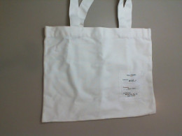 White fabric bag