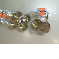 Set of 6 iron cooking molds, 2 large + 4 small Set of 6 iron cooking molds, 2 large + 4 small