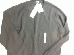 Brown sweater, cashmere Brown sweater, cashmere