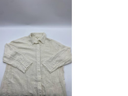 Women's white long-sleeved shirt