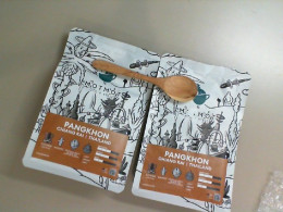 Set of 2 packs of Chang Rai Pangkhon coffee + wooden spoon Set of 2 packs of Chang Rai Pangkhon coffee + wooden spoon