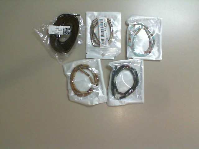 Set of 5 bags of long beads for handicrafts Set of 5 bags of long beads for handicrafts