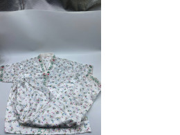 Women's pajamas, white shirt and long pants Women's pajamas, white shirt and long pants