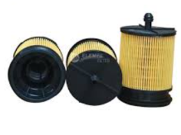 A set of three fuel filters for Mitsubishi Pajero