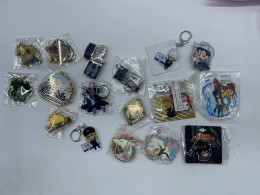 Set of keychains and badges, various anime