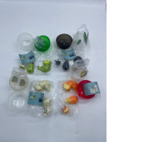 Set of 4 coin-sized figures