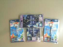 Set of 4 keychains, Illusion