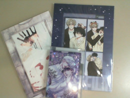 Set of acrylic stands + 2 photo cards