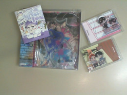 Set of 3 acrylic coasters + 1 small keychain in blind packaging