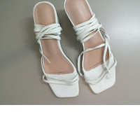 Women's white high heel shoes Women's white high heel shoes