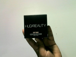 Hudabeauty Loose Setting Powder Hudabeauty Loose Setting Powder