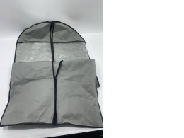 dust cover for transporting a coat