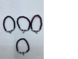 Set of 4 Silver beaded bracelet for women