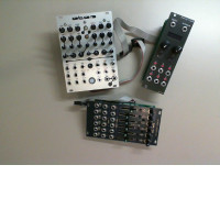 Set of 3 inserts for music installation, with connecting cable Set of 3 inserts for music installation, with connecting cable