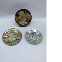 Set of 3 souvenir plates Set of 3 souvenir plates