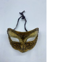 Souvenir mask