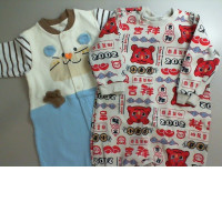 Set of 2 baby bodysuits