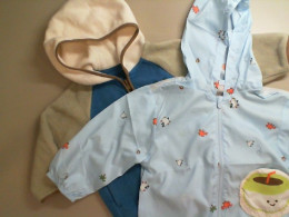 Set of 2 children's jackets with hoods