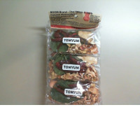 A set of Thai spices for tom yan