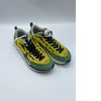 Green yellow men's sneakers