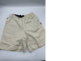 Beige shorts Beige shorts