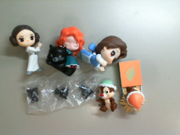 Set of 5 figurines Set of 5 figurines