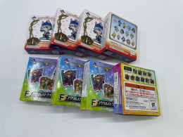 Set of 8 anime keychains Set of 8 anime keychains