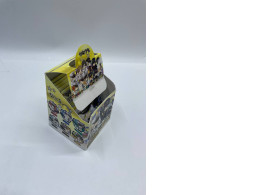 Set of 5 anime badges