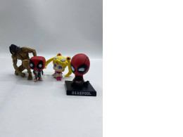 Set of 4 Art Toy Figures 