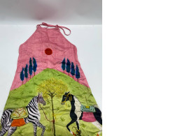 Short sleeveless dress