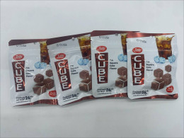 Set of 4 Jelfy cube cola 