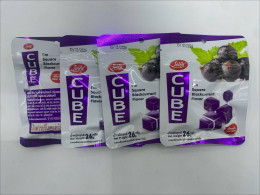 Set of 4 Jelfy cube blackcurrant 