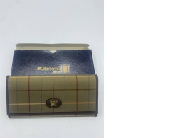 Burberrys Women's handbag 