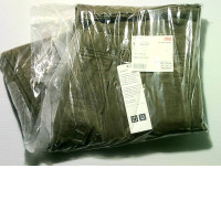 corduroy pants from Uniqlo