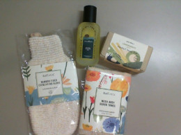 Bath set, Body Oil + Phutawan soap. Washcloth + scrub towel