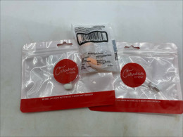 Set of 3  Silicone earbuds