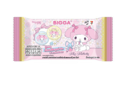 Bigga Strawberry Wafer with My Melody Pin