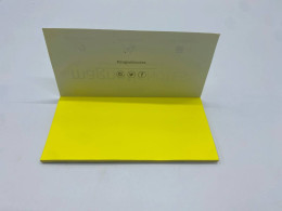 Yellow post-it