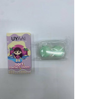 Contact lenses and contact lens cases