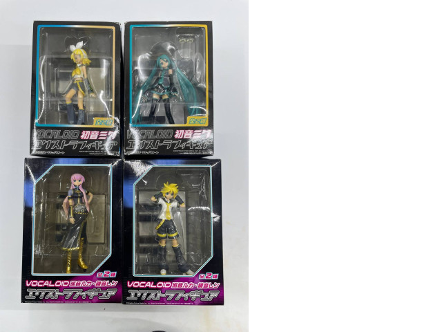 Set of japanese figures Vocaloid Set of japanese figures Vocaloid