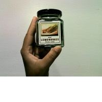 Lemongrass scented candle